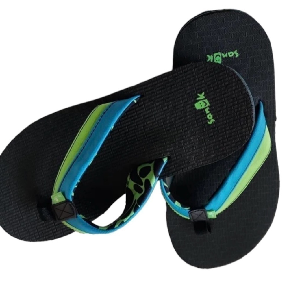 Kids Sanuk Flip Flops blue green